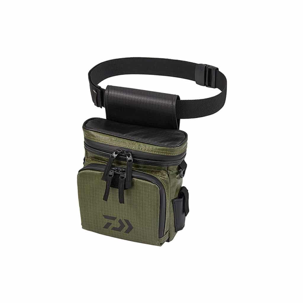 DAIWA LIGHT GAME POUCH (B)-24321