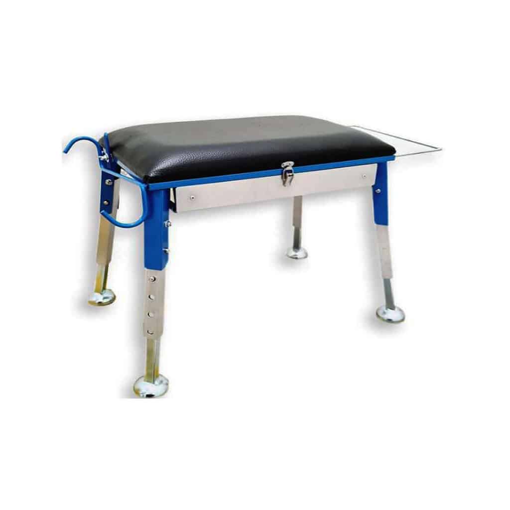 SGABELLO CON CASSETTO